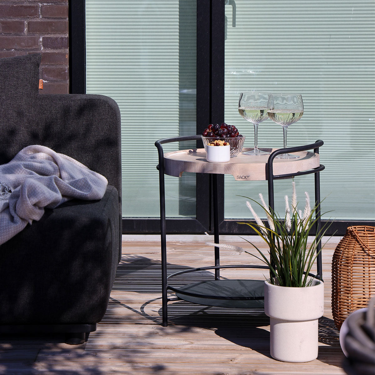 Patio Serving Table - Ø55