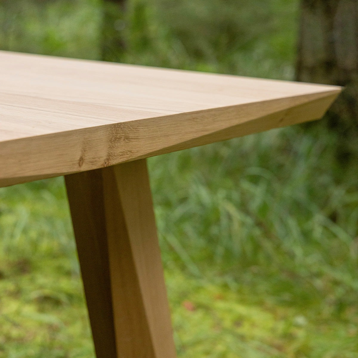 Edge Dining Table - 240x100 cm
